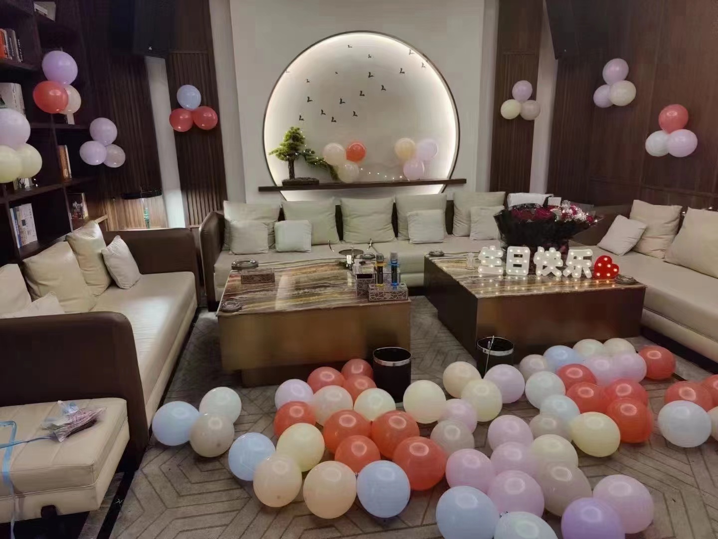 株洲小时场ktv推荐-石峰区ktv预定